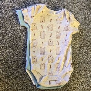 Baby clothes 3-6 months